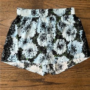 NWOT Fleur du Mal Silk Shorts with Lace Detail